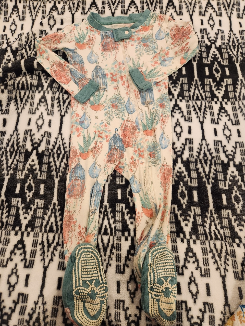 Burt's Bees Baby Footed One-Piece in Cream with Teal Accents, Size 18M